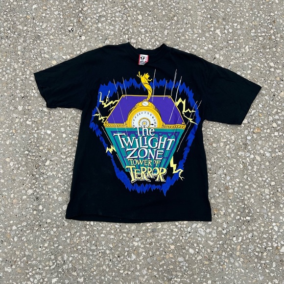 Vintage Disney Tower of Terror Tee - Picture 1 of 4